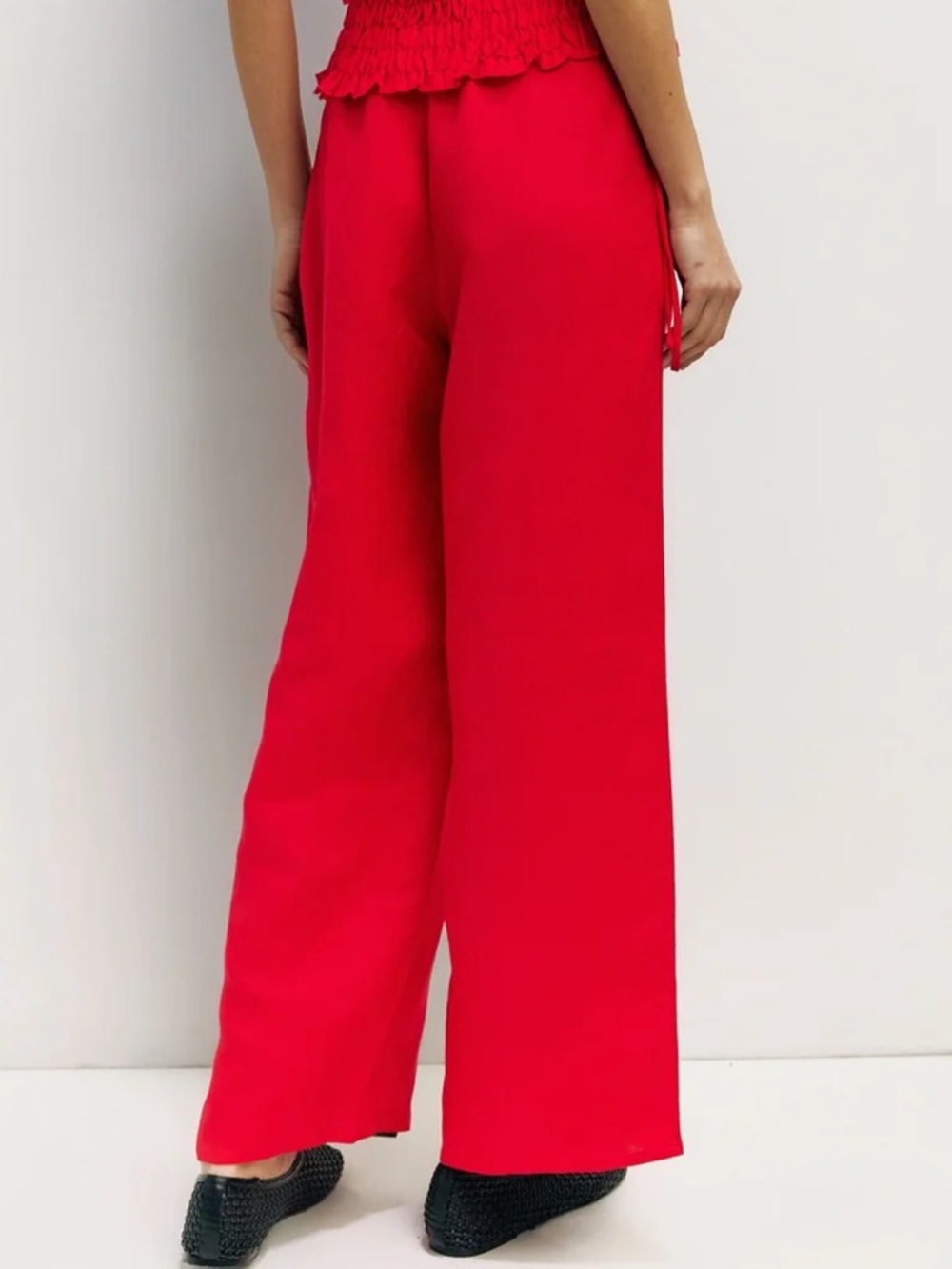 Mod Ref Red Linen Pants - Picture 3 of 7